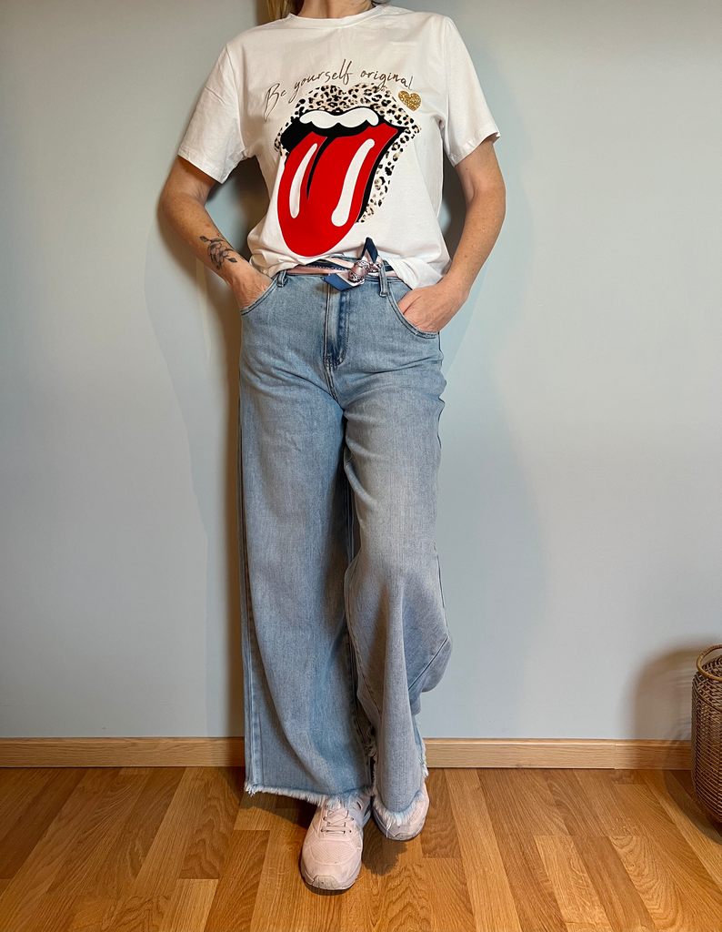 T-shirt "Be Yourself"