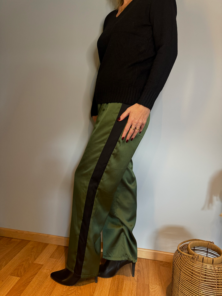 Pantalon satiné "Sakha"