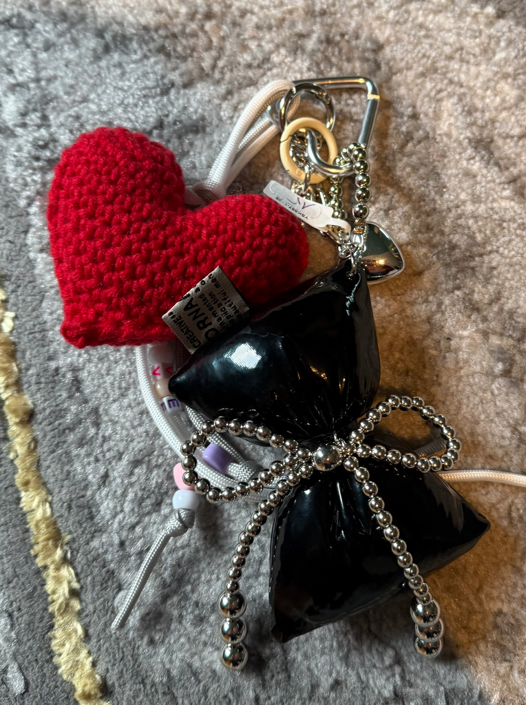 Porte-clé "coeur & black noeud"