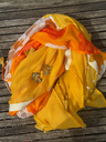 Foulard "sun" et sa paire de boucle d'oreille fleur