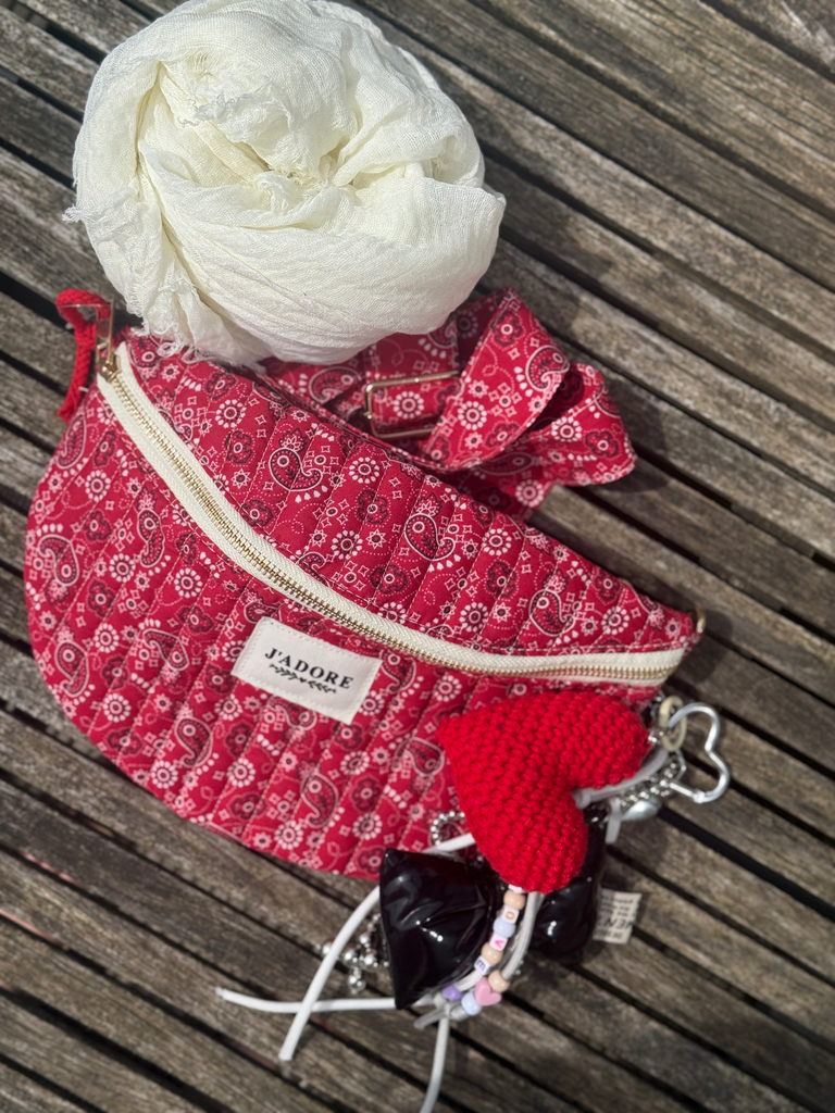 Sac banane J'adore et son porte-clé et son foulard