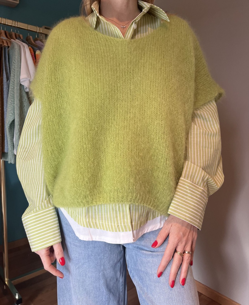 Pull vert sans manches "Mohair Touch"
